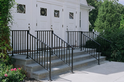 Heavy weight gooseneck railings